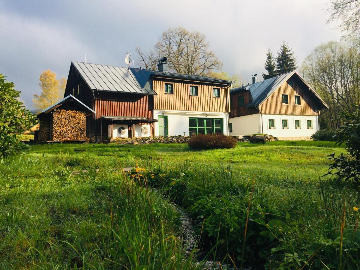 Chata Rozhlas Železná Ruda Zewnętrze zdjęcie